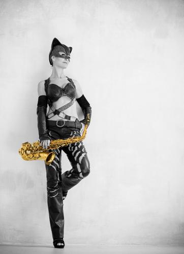 Ines Weber Miss "Sax Cat" VerticalSax